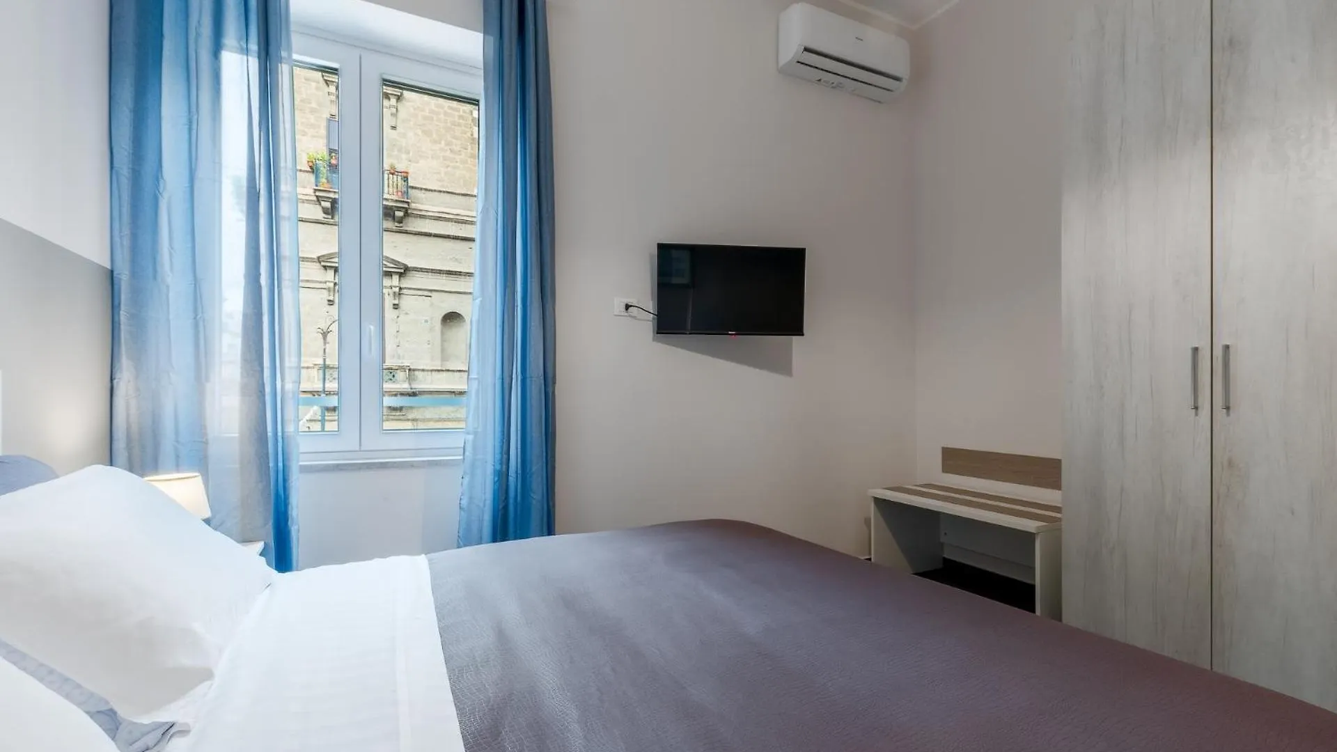 Palazzo Falcone Apartments Palermo