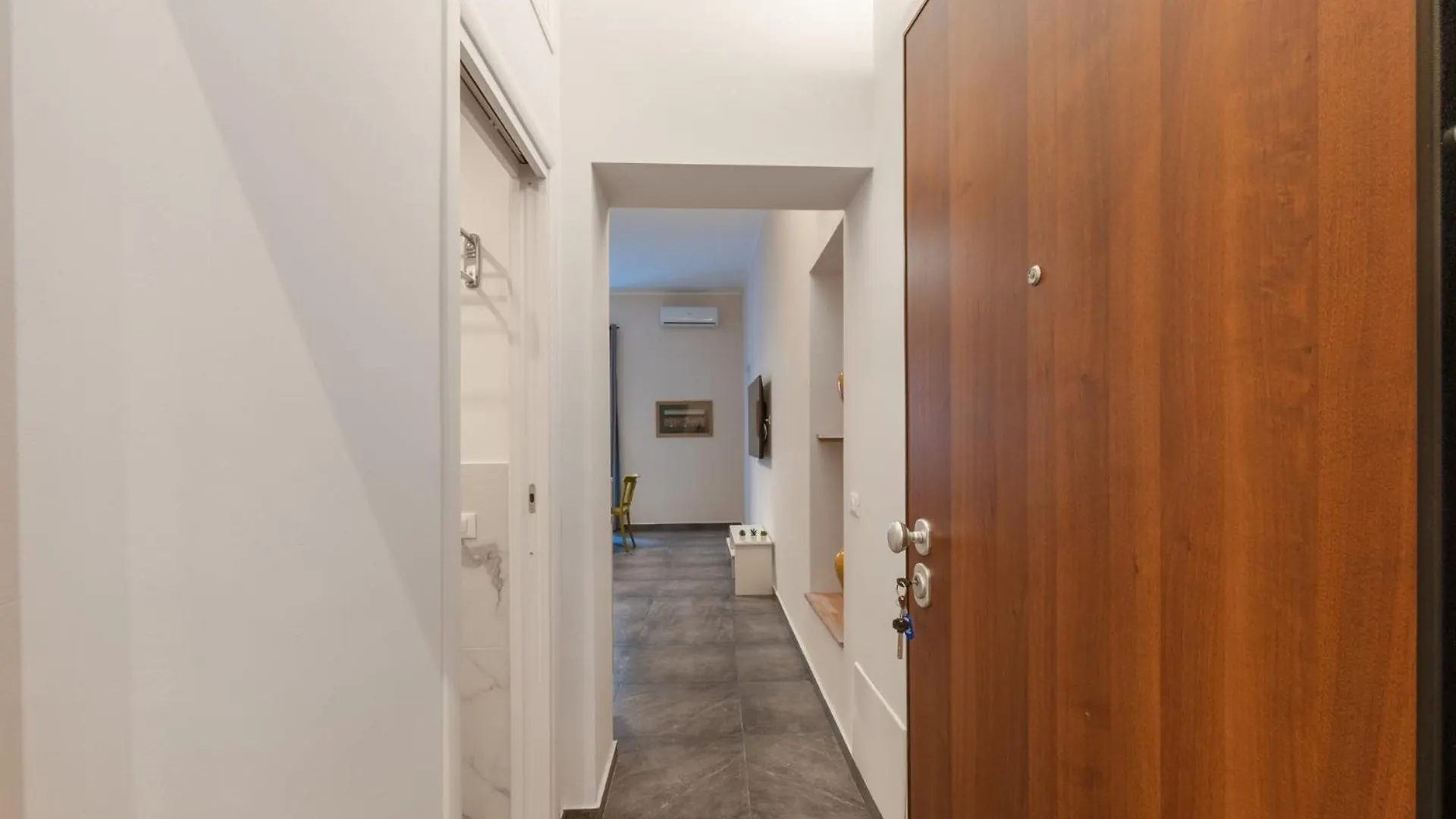 Palazzo Falcone Apartments Палермо